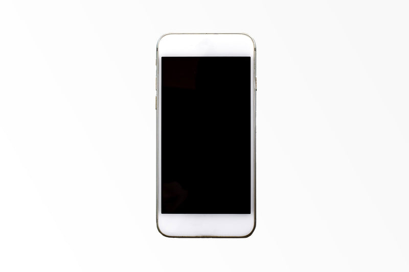 iPhone SE 3rd Gen Starlight product photo